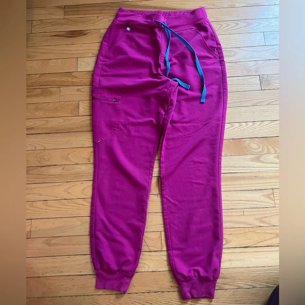 Figs Women's Scrub Set, Size Small - Picture 4 of 7